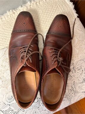 Men's Brown Leather Cap-Toe Derby Shoes